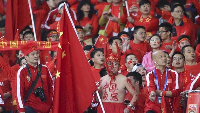 ;等疫情过后，我要第一时间见到你、;我要吃三大碗热干面、;再见面时，我一定给你一个大大的拥抱……当时网友的刷屏心愿而今依然历历在目